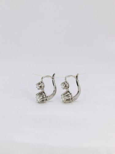 Boucles d'oreilles Boucles d'oreilles dormeuses Or blanc Diamants 58 Facettes J265