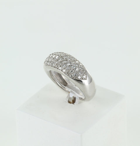 Bague 51 Bague or blanc 18K pavage diamants 58 Facettes