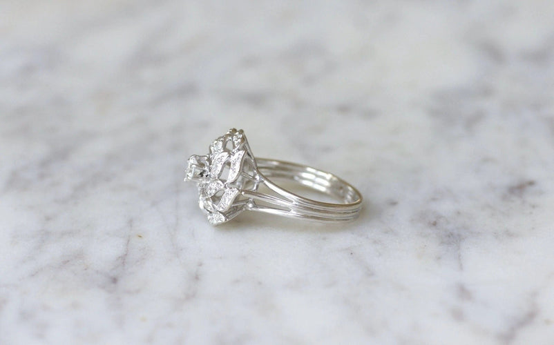 Bague Bague spirale or blanc et diamants 58 Facettes