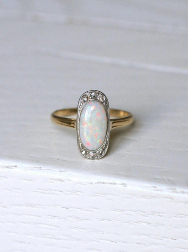 Bague opale entourage diamants 58 Facettes