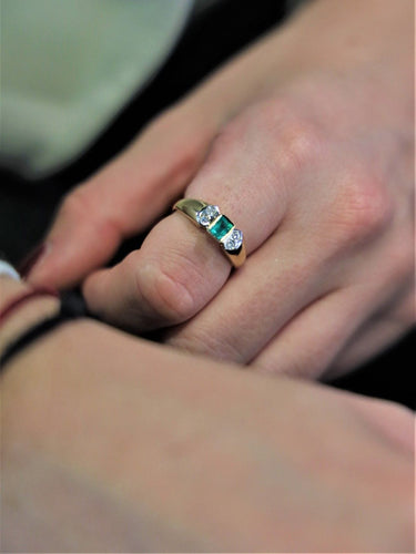 Bague 52 Bague Or jaune Emeraude 58 Facettes 1831813CN