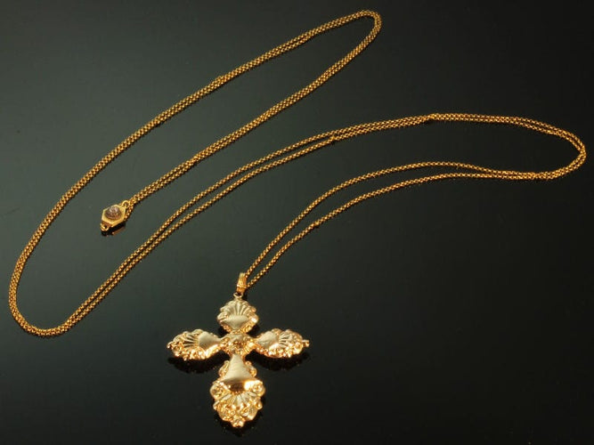 Pendentif Pendentif croix en or 58 Facettes 14204-0063