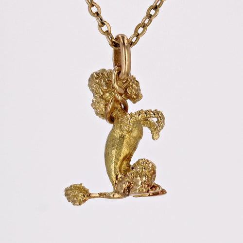 Pendentif Breloque caniche assis or jaune 58 Facettes 23-215