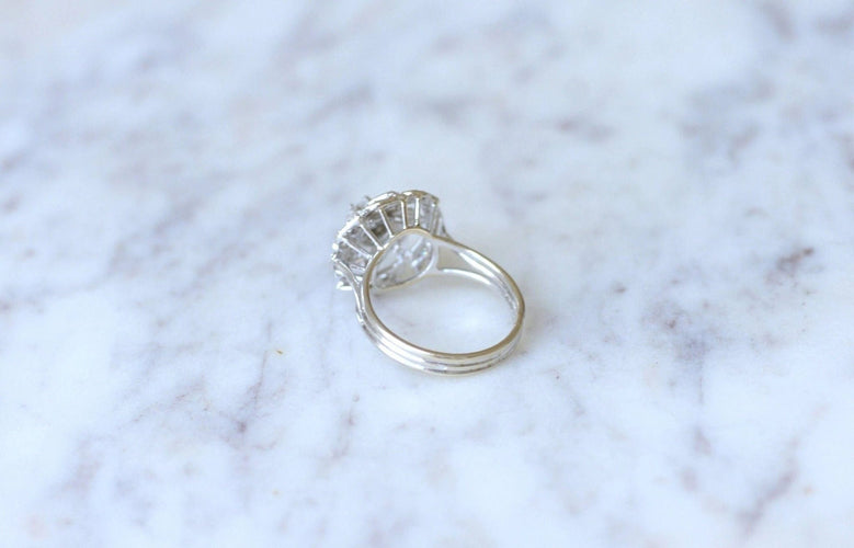 Bague Bague spirale or blanc et diamants 58 Facettes