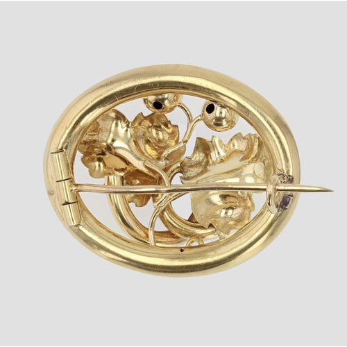 Broche Broche ancienne en or à décor de feuille de vigne 58 Facettes 13-052B