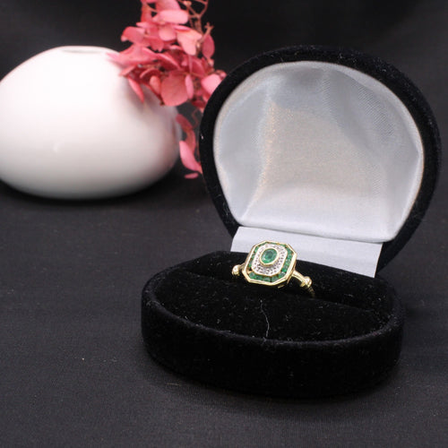 Bague Bague émeraude  sertie or jaune 58 Facettes