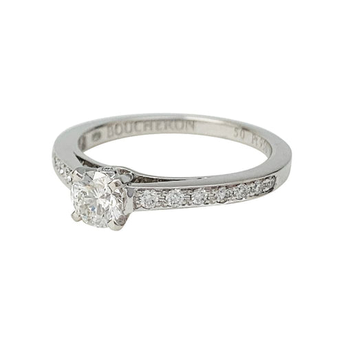 Bague Solitaire accompagné Boucheron, "Beloved", platine et diamants. 58 Facettes 30950