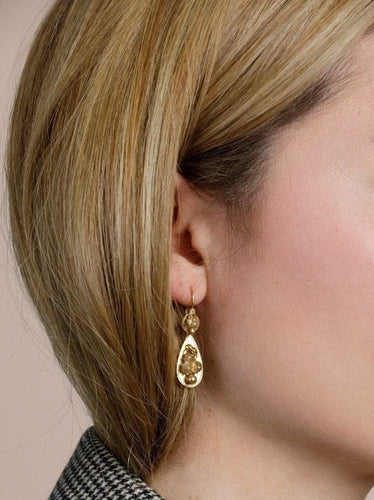 Boucles d'oreilles Boucles d'oreilles anciennes dormeuses "feuille de vigne" en or 58 Facettes