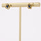 Boucles d'oreilles Puces d'oreilles fleurs saphirs or jaune 58 Facettes 19-020A