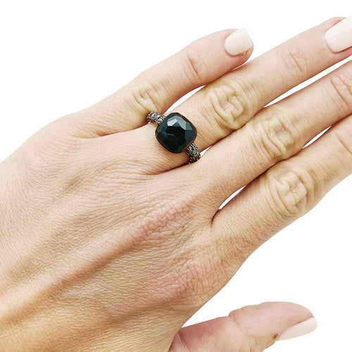 Bague 48 Bague Pomellato, "Capri", or rose, diamants noirs et onyx. 58 Facettes 32445