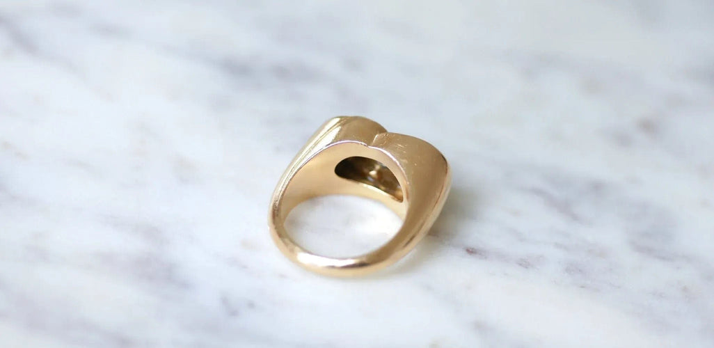 Bague 49.5 Bague Tank retro en or jaune et diamant 58 Facettes