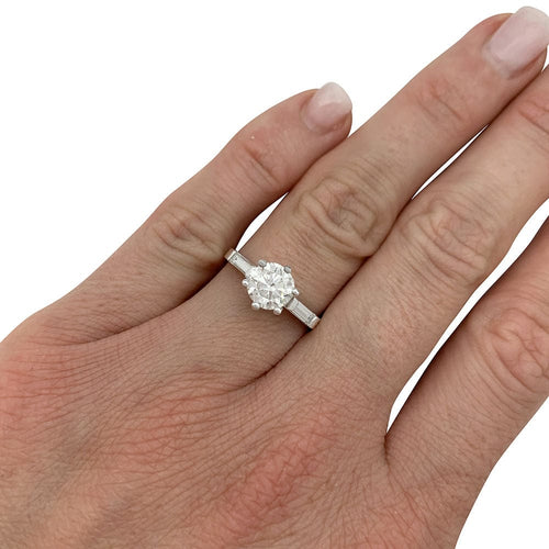 Bague 54 Bague en or blanc, diamant 1,08 carat. 58 Facettes 31231