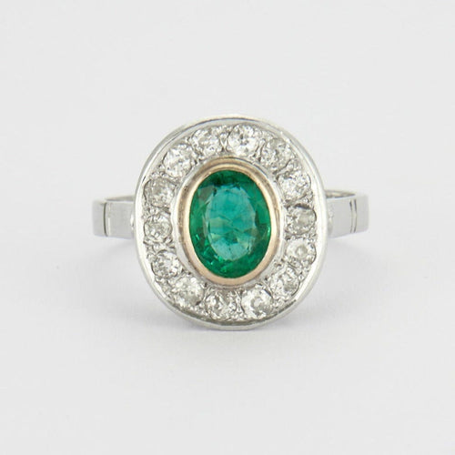 Bague BAGUE EMERAUDE OVALE ENTOURAGE DIAMANTS 58 Facettes