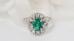 Bague 55 Bague émeraude ovale et diamants 58 Facettes 4937