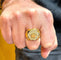 Bague 63 Chevalière couronne en or jaune 18 carats et zirconium 58 Facettes