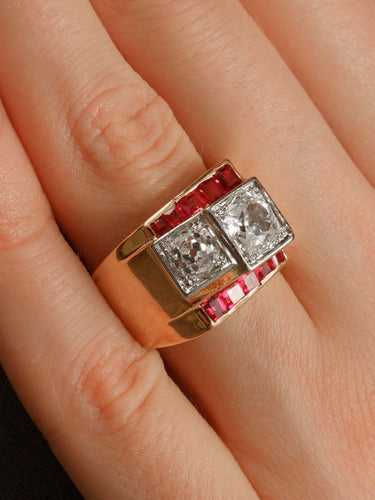 Bague 52 Bague Rétro en or jaune et platine, diamants et rubis 58 Facettes