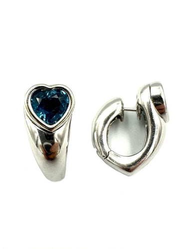 Boucles d'oreilles PIAGET. Boucles d’oreilles or blanc et topazes 58 Facettes