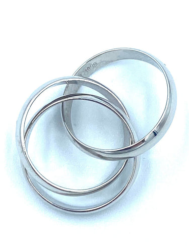 Bague 47 CARTIER. Collection Trinity, alliance or blanc 18K 58 Facettes