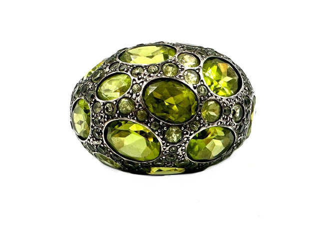 Bague 51 POMELLATO. Collection Tabou, bague or et argent ornée de péridots 58 Facettes