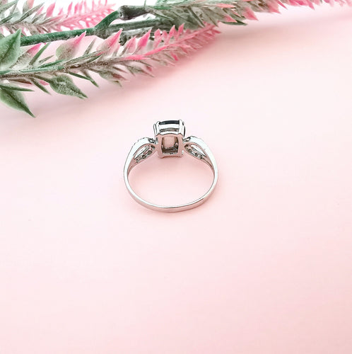 Bague Bague Saphir 1,70 ct taille coussin Diamants 58 Facettes AA 1588