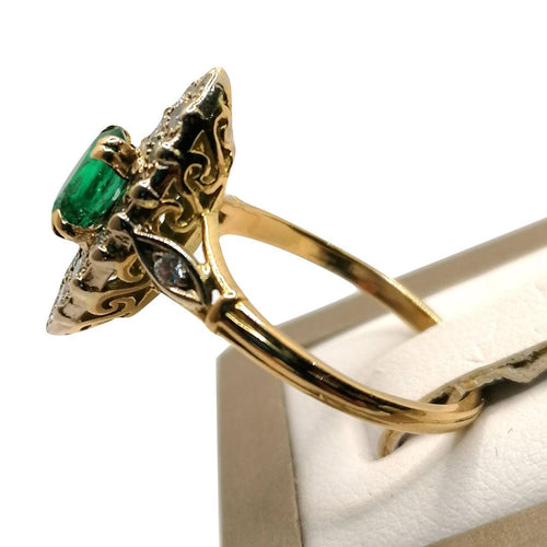Bague Bague Marquise émeraude et diamants 58 Facettes 2061