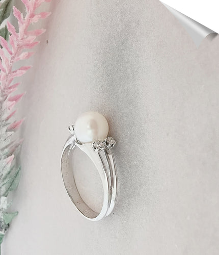Bague Bague Perle de culture blanche Diamants Or Blanc 58 Facettes AA 1500