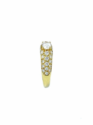 Bague 52 BOUCHERON. Bague vintage or jaune et diamants 58 Facettes