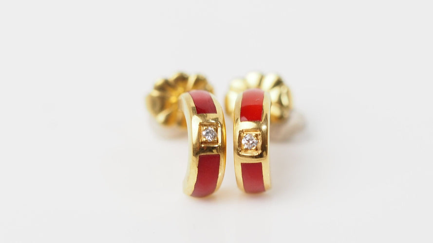 Boucles d'oreilles CLOZEAU - Boucles d'oreilles Or Résine rouge Diamant 58 Facettes Clozeau