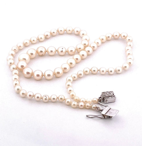 Collier Collier de perles ancien fermoir or et diamants 58 Facettes