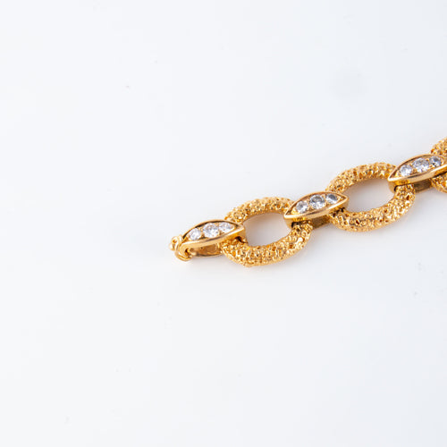 Bracelet or jaune, maillons texturés et diamants 58 Facettes