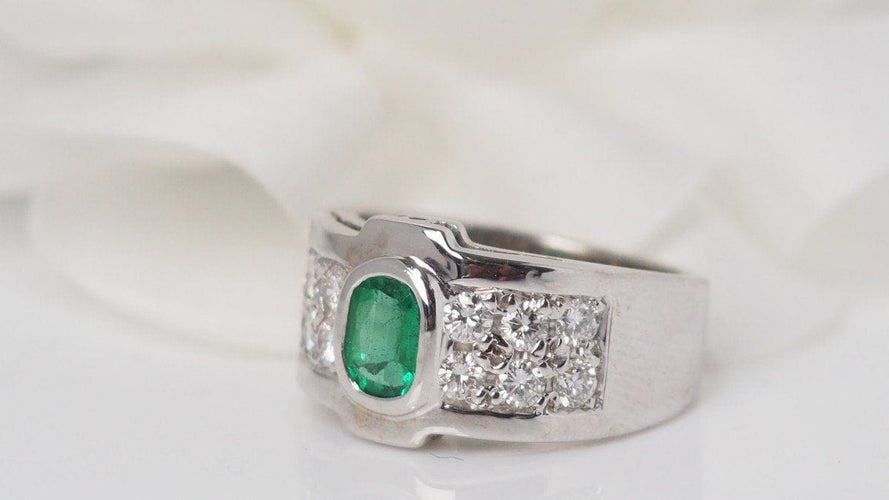 Bague 53 Bague en Or Blanc, Emeraude Et Diamants 58 Facettes 30753