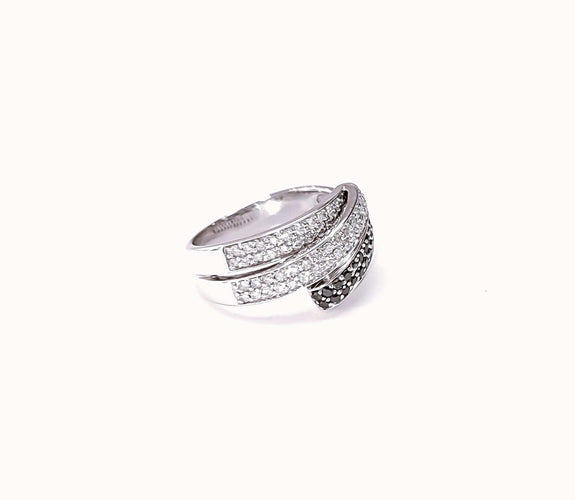 Bague 56 Bague pavage diamants blanc et noirs 58 Facettes DV/13
