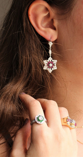 Boucles d'oreilles Pendants d'oreilles rubis et diamants 58 Facettes 460
