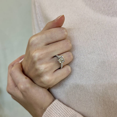 Bague Solitaire en or gris, diamant 58 Facettes