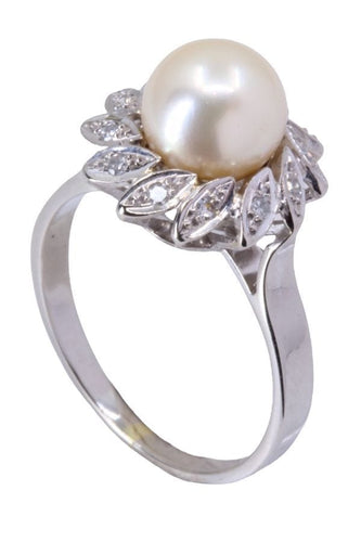 Bague BAGUE MODERNE PERLE ET DIAMANTS 58 Facettes 074411