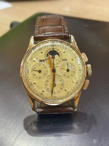 Montre Montre vintage Universal Genève Tri-Compax 58 Facettes
