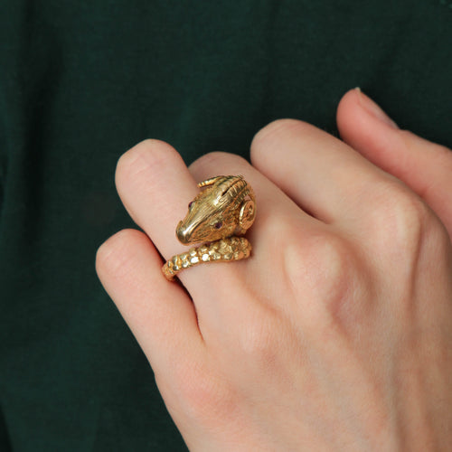 Bague 49 Bague tête de bélier "ZOLOTAS" en or jaune 58 Facettes P8L4