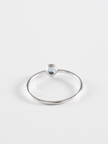 50 Bague Solitaire Saphir Bleu et Or Blanc 58 Facettes