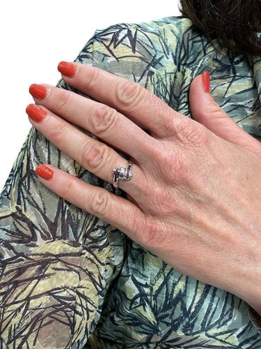 Bague 56 BAGUE TONNEAU RUBIS 58 Facettes 052711