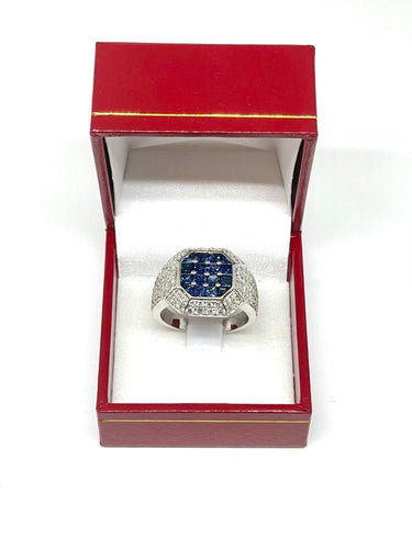 Bague Chevalière or blanc saphirs calibrés et diamants 58 Facettes