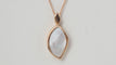 Collier Collier en or rose et nacre 58 Facettes 31596