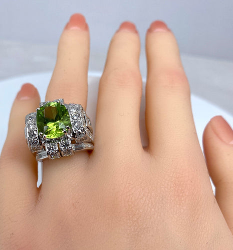 Bague Bague Art Déco Platine diamants et péridot 58 Facettes