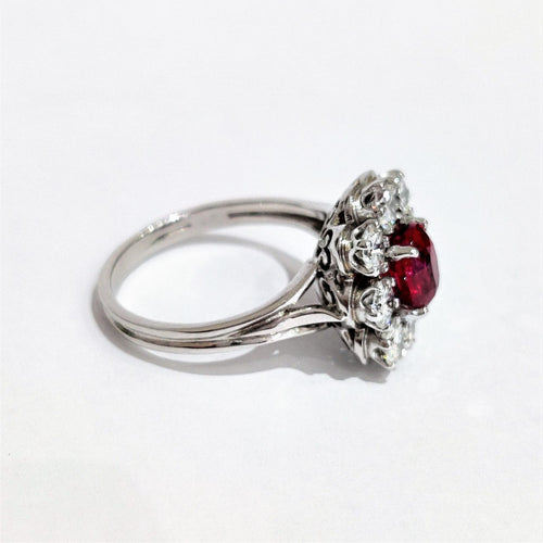 Bague 54 Bague or blanc marguerite rubis et diamants 58 Facettes 1-171/1