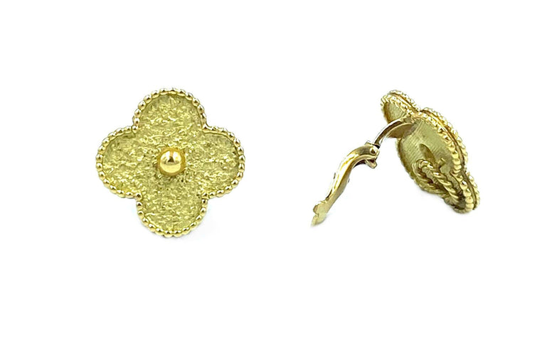 Boucles d'oreilles Van Cleef & Arpels Magic Alhambra, boucles d’oreilles 58 Facettes