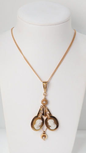 Collier Collier ancien camée et perles fines 58 Facettes 32003
