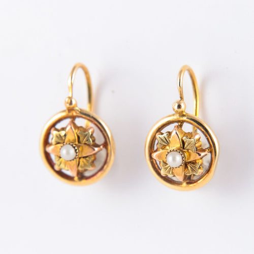 Boucles d'oreilles Boucles d'oreilles "fleurs" 58 Facettes P6L8