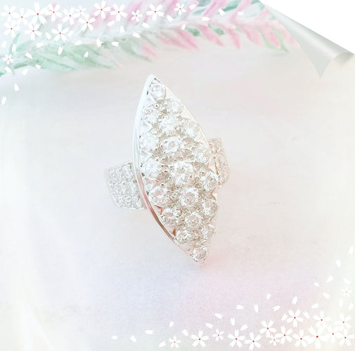 Bague Bague Marquise Diamants 3 carats 58 Facettes AA 1504