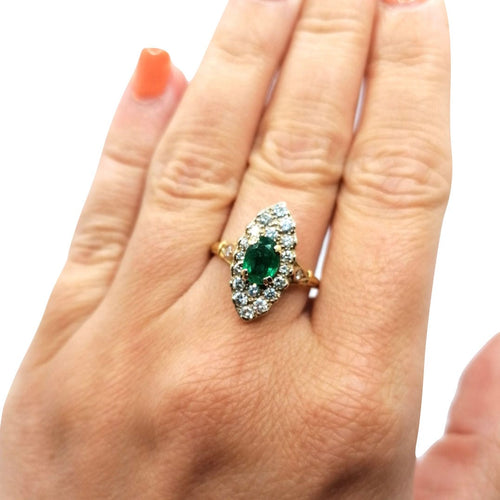 Bague Bague Marquise émeraude et diamants 58 Facettes 2061