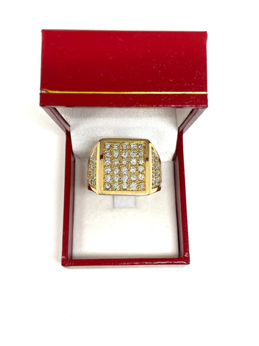 Bague Chevalière homme en or jaune et diamants 58 Facettes