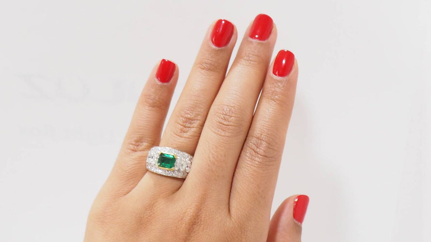 Bague Bague Jonc plat émeraude diamants 58 Facettes 31498